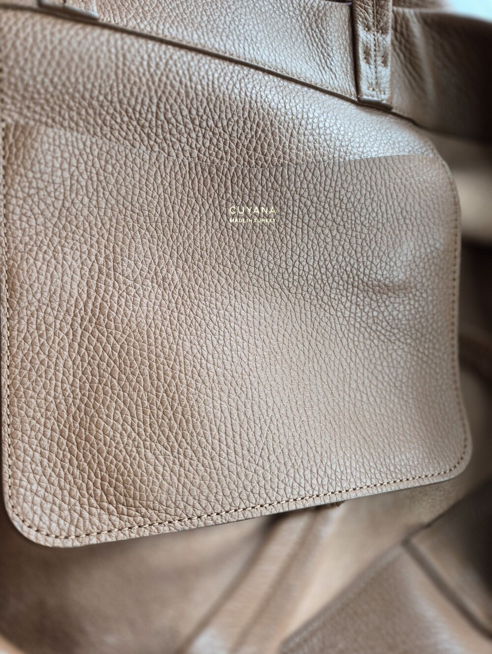 Cuyana Classic Open-Top Easy Tote Pebbled Leather Shoulder Bag, Caramel PO501582 - Picture 7 of 16